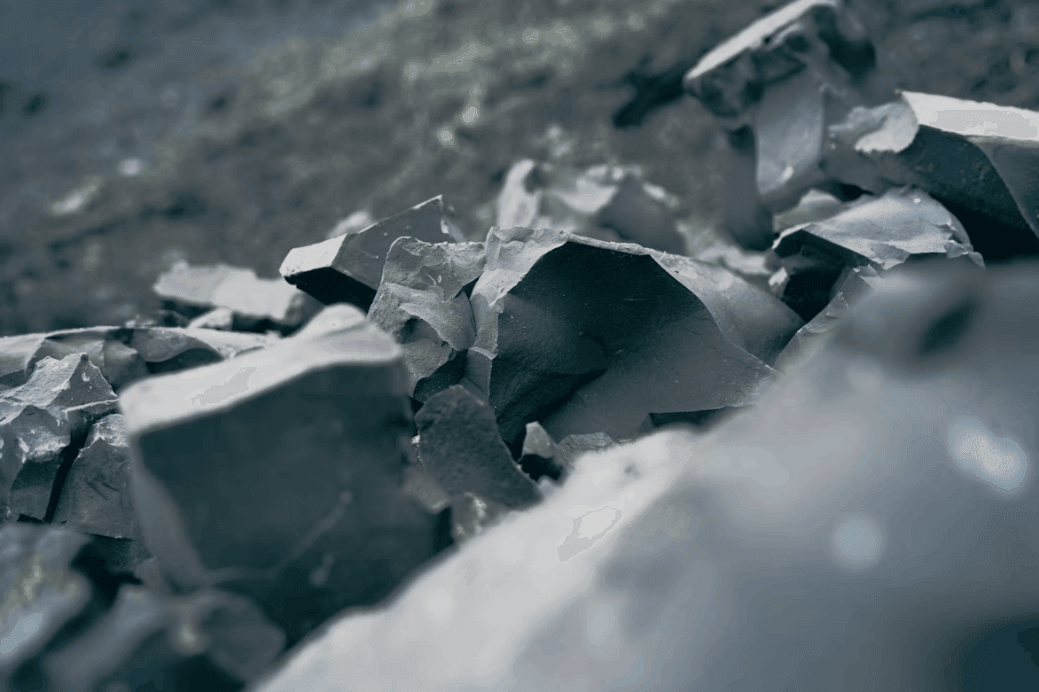 Columbite mineral sourcing